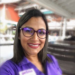 Meet your Posher, Rose